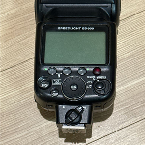 니콘 SPEEDLIGHT SB-900 플래시
