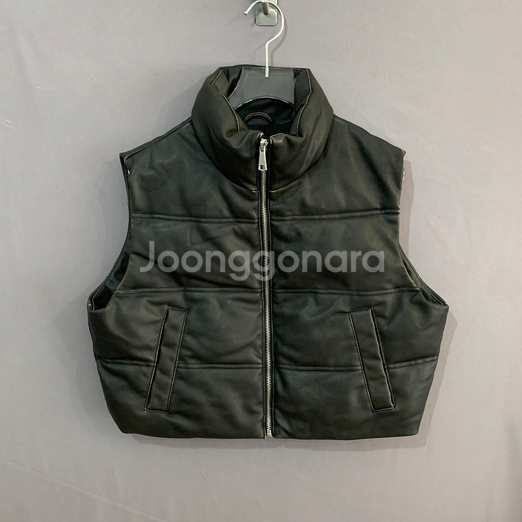 S 자라 페이크 레더 크롭 패딩 베스트 조끼--1