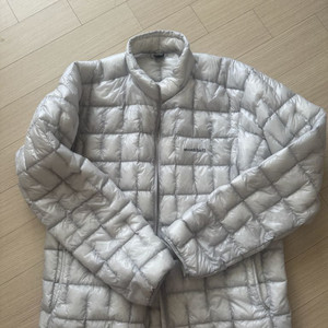 몽벨 플라즈마 1000 다운자켓 라이트그레이 xl