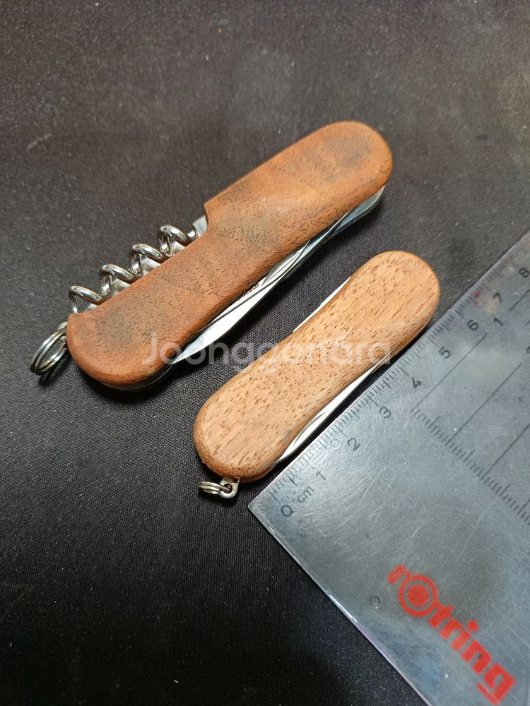 빅토리녹스 에볼루션10+ 웽거 에볼루션81 우드--2