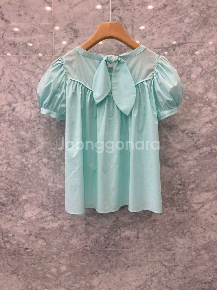js뉴욕 민트 뒷리본 셔링 퍼프 블라우스 반팔 여름--2