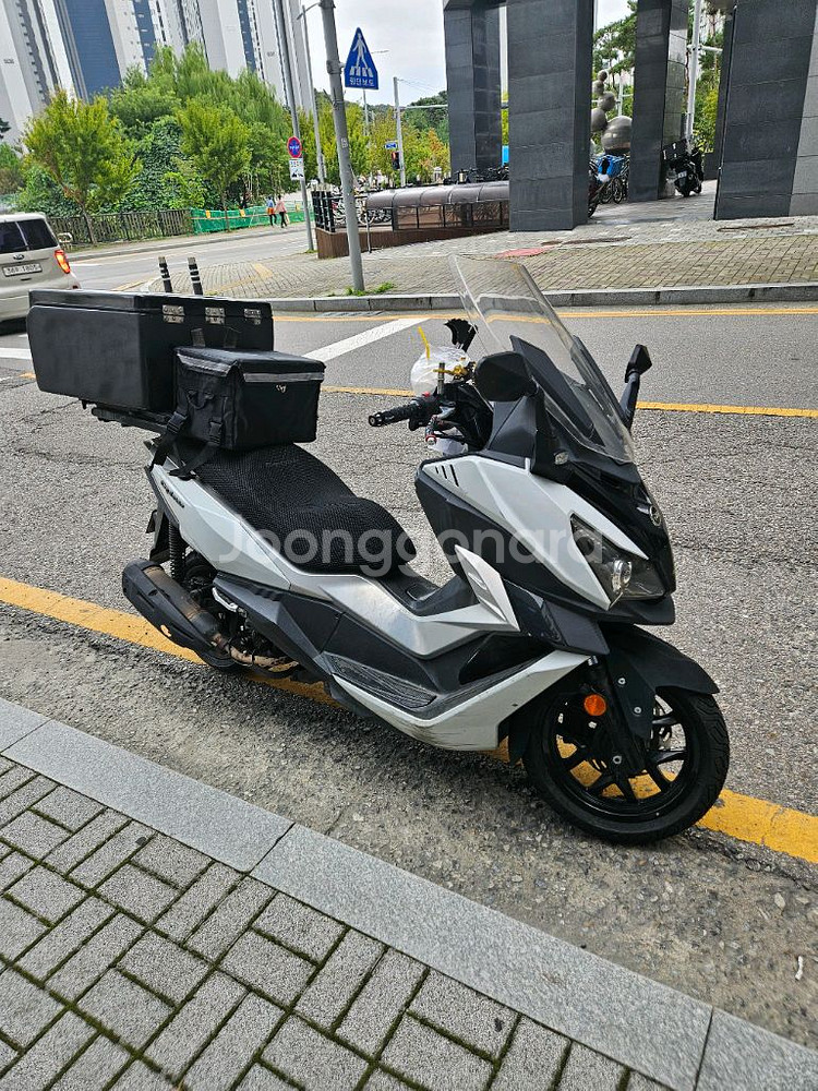 sym 크루심125 ABS오토바이 팝니다 배달세팅!~--1