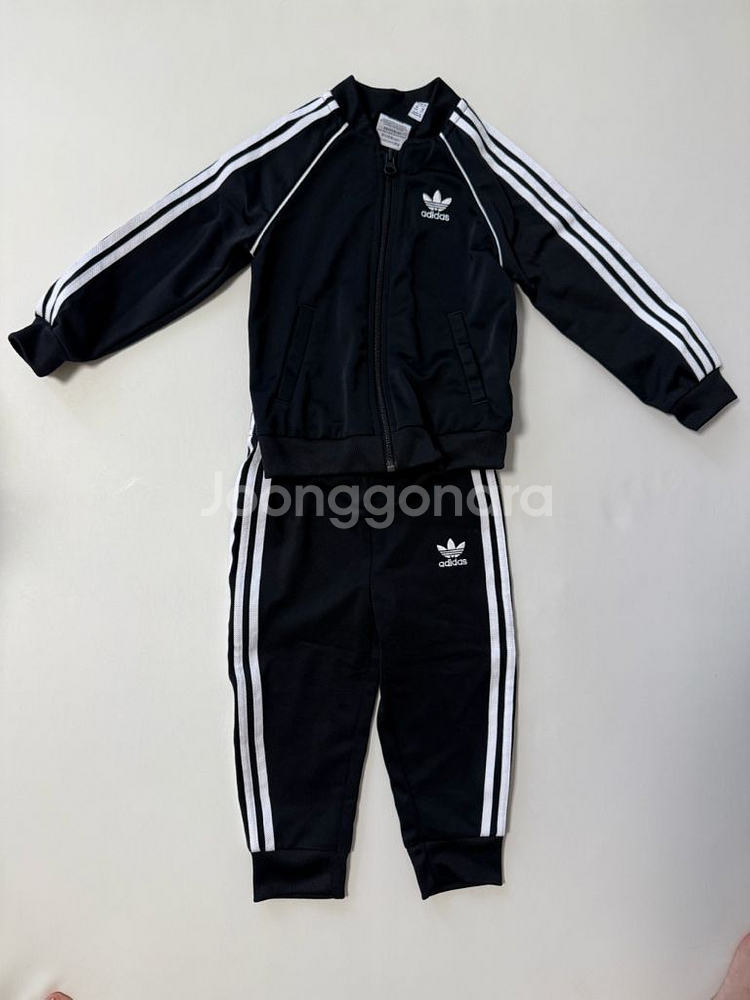 아디다스 아기트레이닝복--0