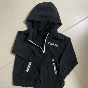 플라키키 바람막이집업