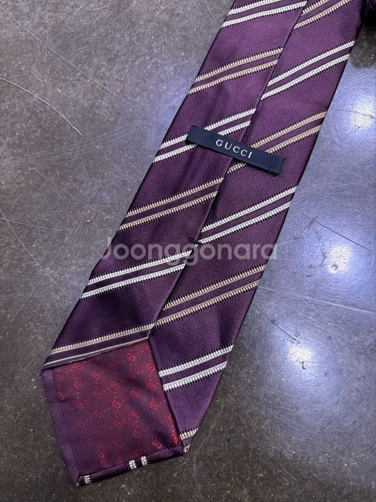 구찌 클래식 스트라이프 넥타이--3