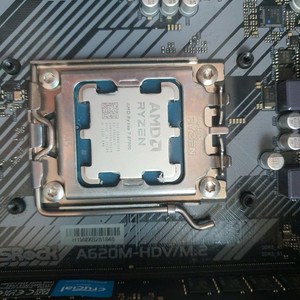 라이젠 8700g cpu,a620m 메인보드