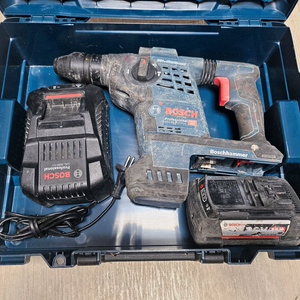 보쉬 로터리 해머드릴 GBH 36 VF-LI Plus