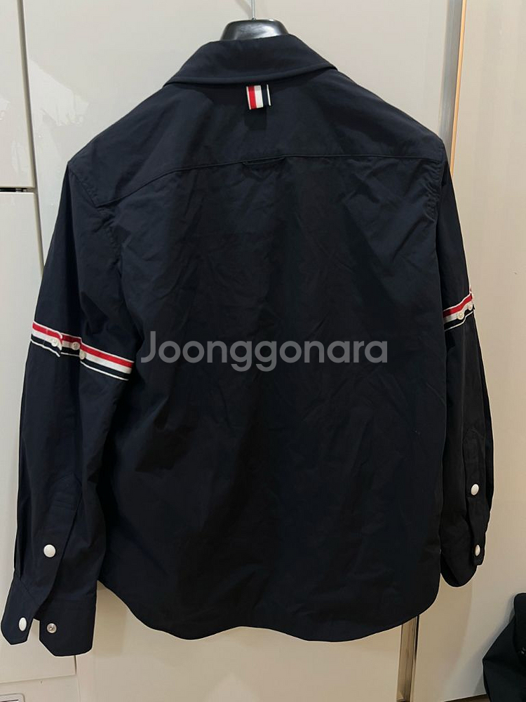 톰브라운 암밴드 나일론자켓 100-슬림105--1