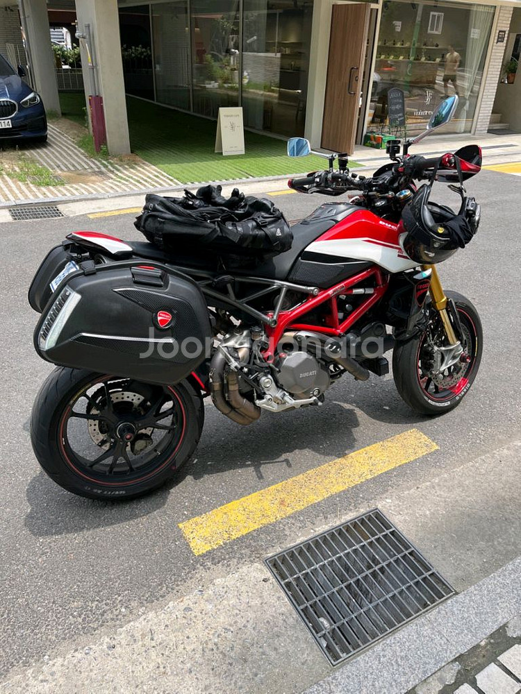 20년 하이퍼모타드 950sp 팝니다 (구변초완전풀옵션--5