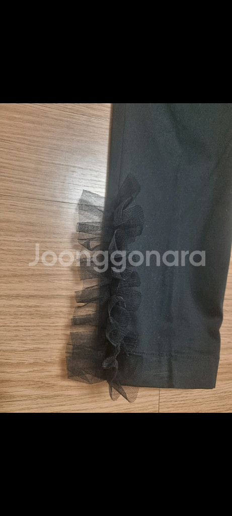 새것같은 이태리 정품 모스키노 블랙 레이스 바지--2