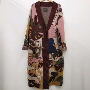 써스데이아일랜드 자카드 코트형 가디건