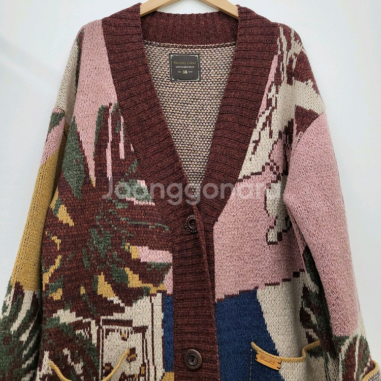 써스데이아일랜드 자카드 코트형 가디건--2