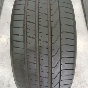 피렐리 275 35 20 런플렛 중고타이어 1짝