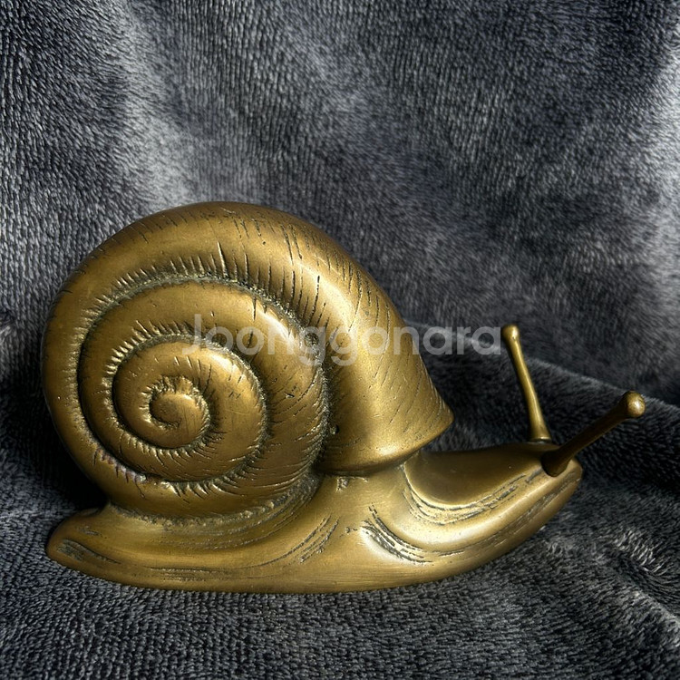 황동 신주 브라스 달팽이 재물 행운 장식품 팝니다--2