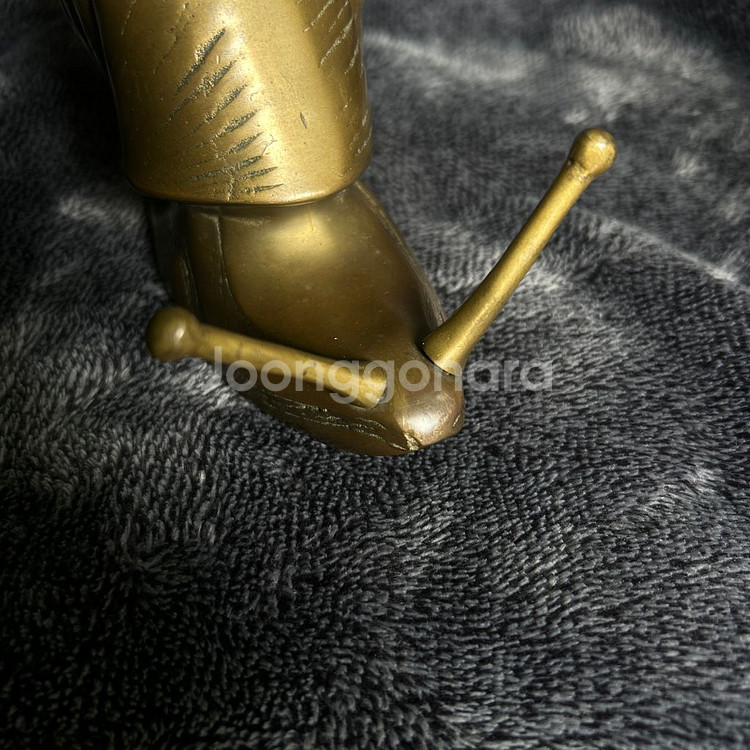 황동 신주 브라스 달팽이 재물 행운 장식품 팝니다--4