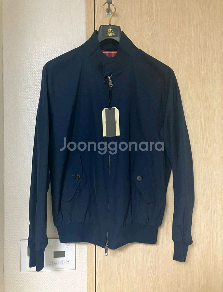 바라쿠타G9 네이비 44 슬림핏 판매(6시까지만 판매)--0