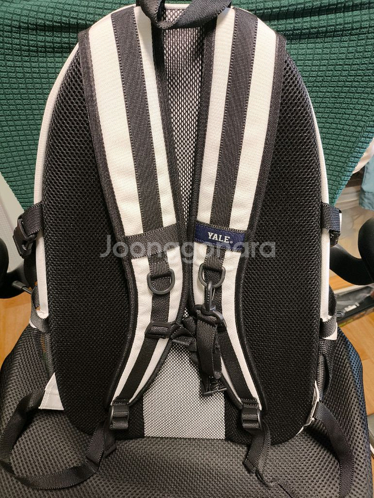 예일 씽크팩 백팩 거의새것--1