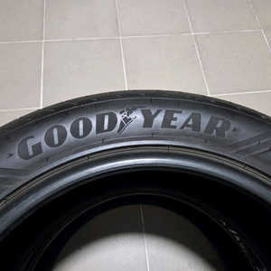 굿이어 이글 F1 235 55 19 SUV 타이어 2짝