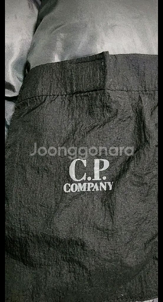 CP 컴퍼니 고글패딩 95--7