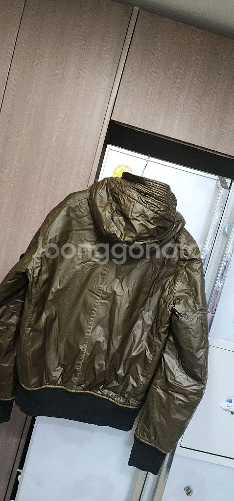 스톤아일랜드 후드 항공점퍼 100--3