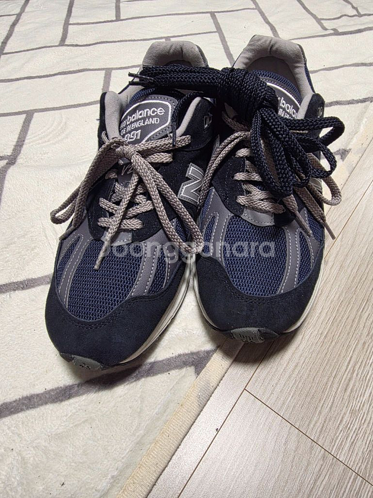 991v2 네이비 275 팝니다.--1