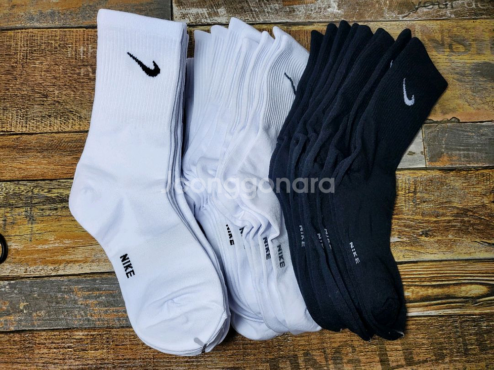 나이키 중장목 양말(여성용)--0