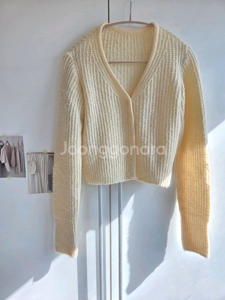 간절기 니트 버터옐로우--0