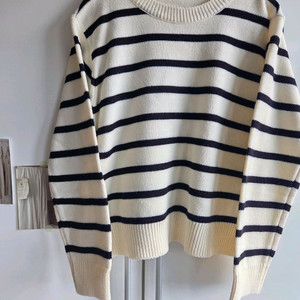 스프라이트 간절기 니트