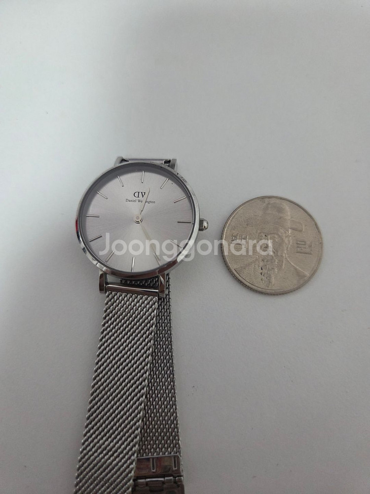 다니엘웰링턴 은색 실버 시계 28mm--2