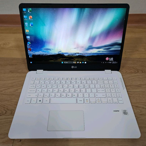 LG 울트라PC 15U50N 15.6인치 i3