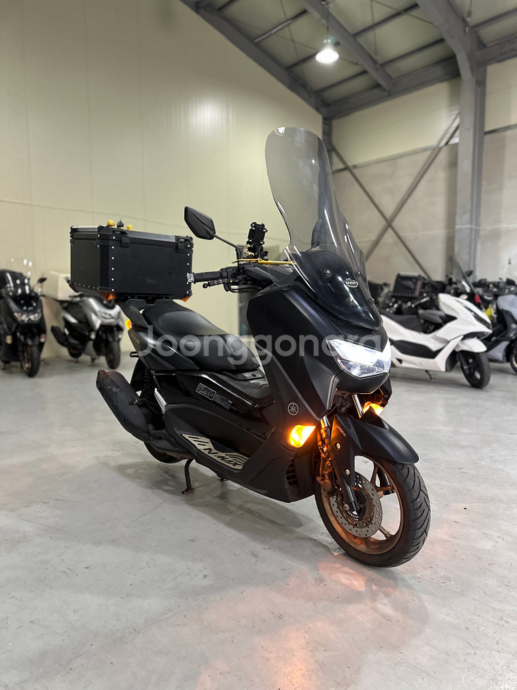 22년식 야마하 Nmax125 1만Km 깔끔한 차량판매--0