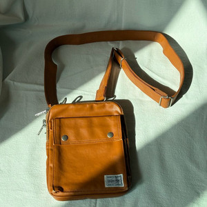 요시다 포터 프리스타일 숄더백 (CAMEL)