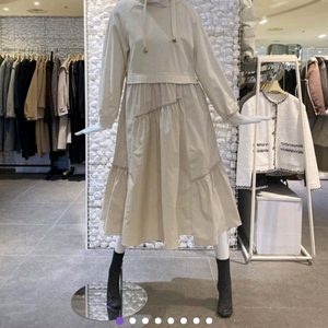 지컷 후드 플리츠 원피스 블랙