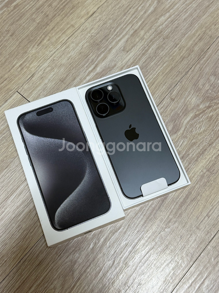 아이폰 15pro 128gb 블랙티타늄 리퍼폰--3