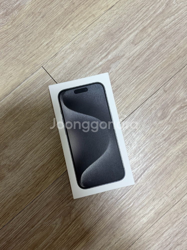 아이폰 15pro 128gb 블랙티타늄 리퍼폰--2