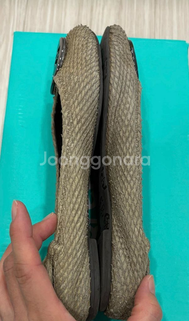 토리버치 Reva 로고 플랫 38 (245-250)정품--4