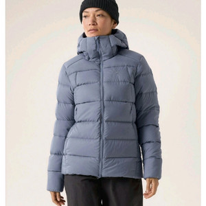 (새상품) 아크테릭스 여성 토륨 패딩 M 팝니다. Th