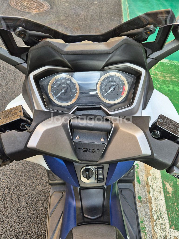 혼다 포르자350 21년식 33xxx--3