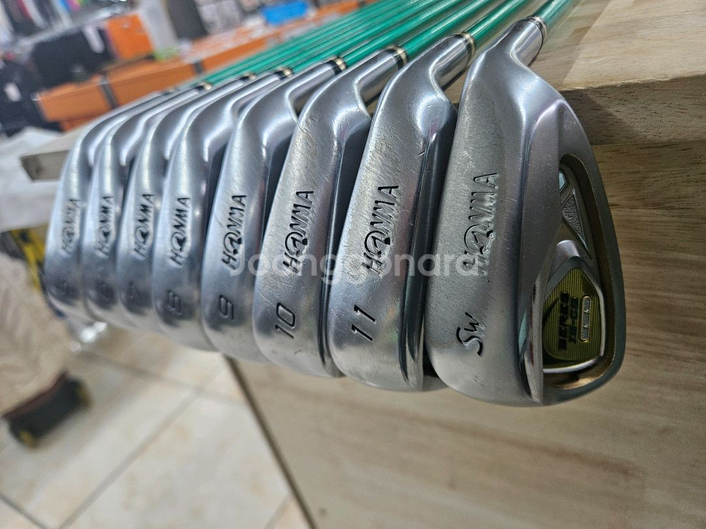 혼마 베레스 2스타 아이언 세트--1