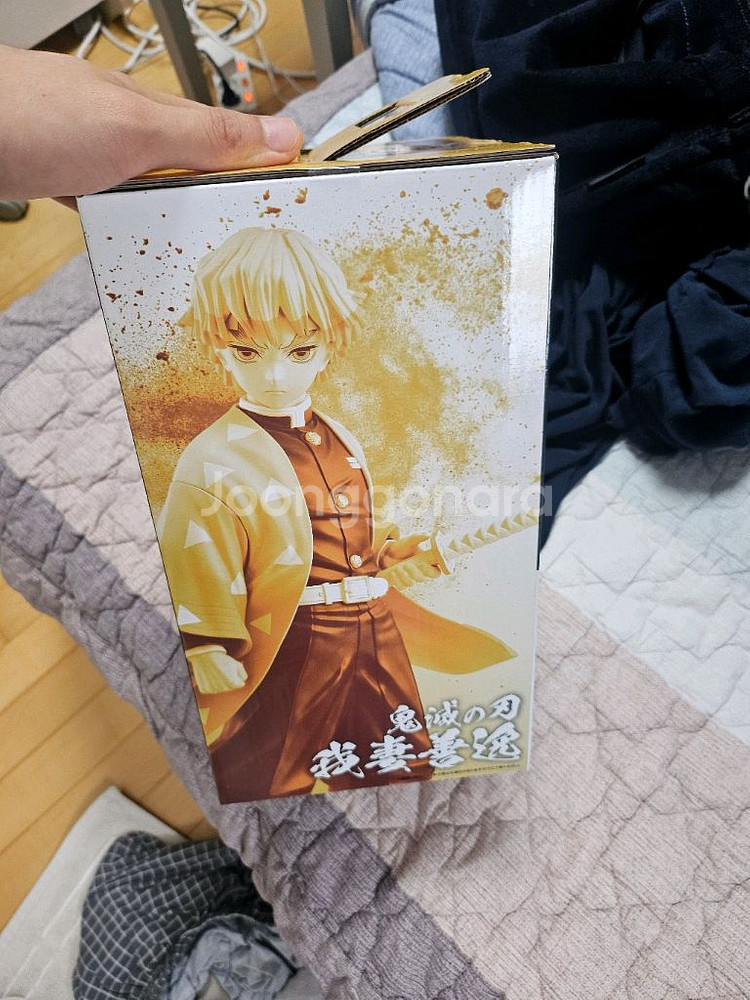 귀멸의칼날 제일복권 A상 젠이츠 피규어--3