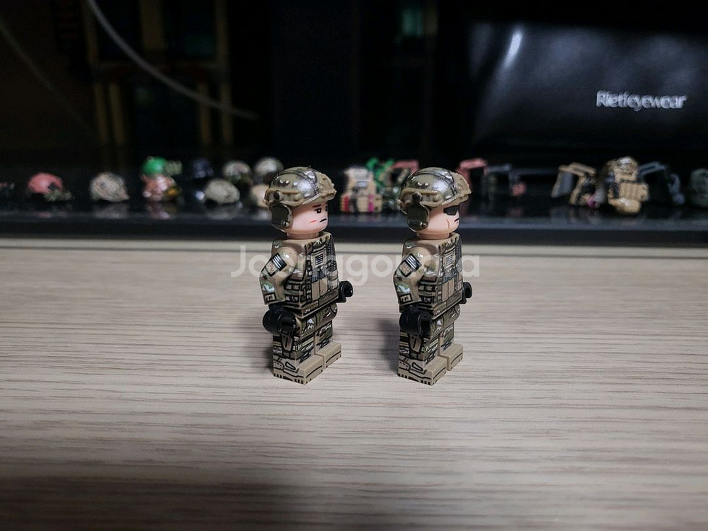 레고 밀리터리 브매 GMV 1.1 미피 팝니다.--2