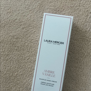 로라메르시에 엠버바닐라 핸드크림