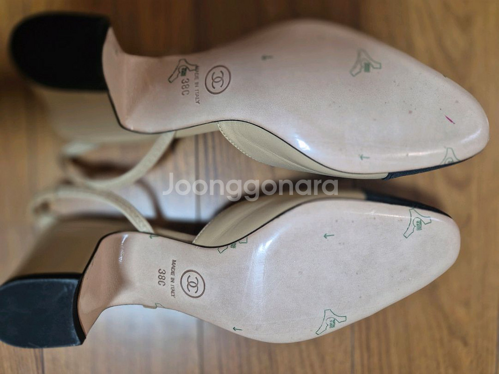 샤넬 스타일 투톤 펌프스 38--2