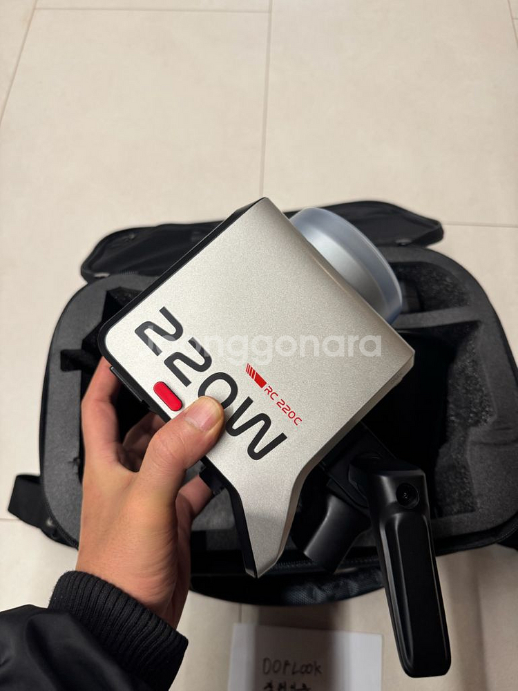 스몰리그 RC 220C RGB 지속광 조명 판매합니다.--4