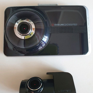 아이나비 QXD950 녹화가능, 터치불량 블박 팝니다