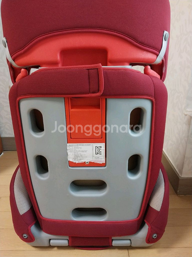 8천원 다이치 주니어카시트 (새방석 커버있음--3