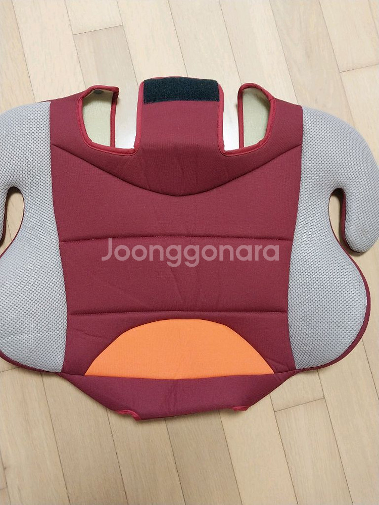 8천원 다이치 주니어카시트 (새방석 커버있음--1