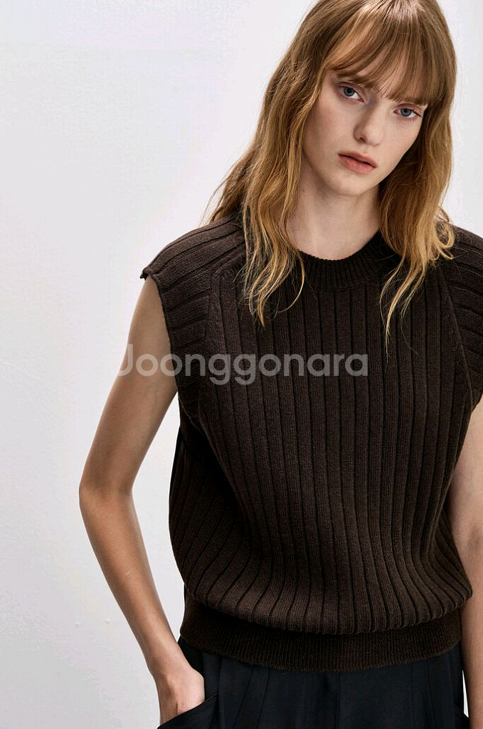 시스템 니트 조끼 백 텍스처 블록 스트랩 니트 베스트--0