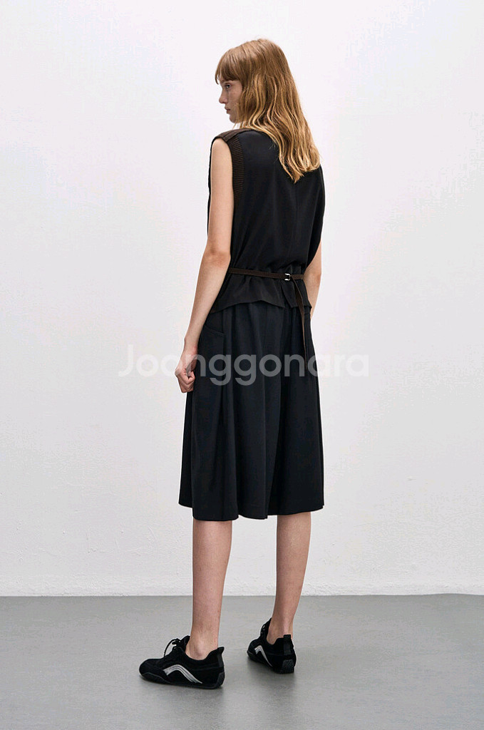 시스템 니트 조끼 백 텍스처 블록 스트랩 니트 베스트--6