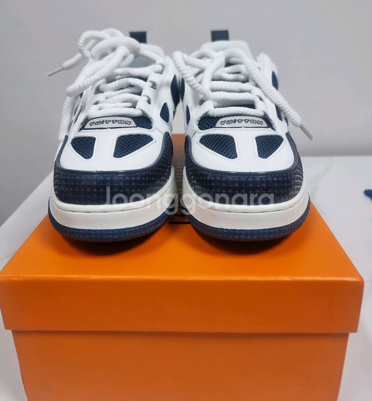 루이비통 LV 스케이트 스니커즈 마린--5